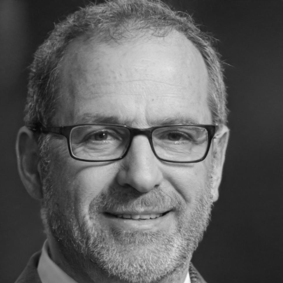 Rowan Blackwood financial consultant at luminarytos